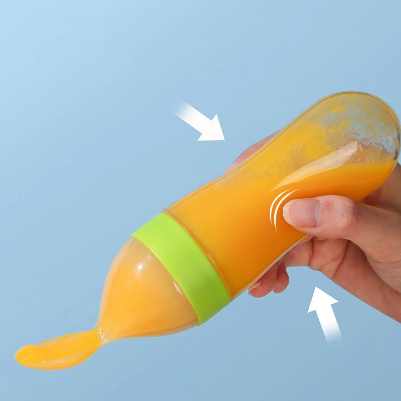 BOUTEILLE A PRESSER AVEC CUILLERE INTEGREE| Nutripress™ - Bébé Calinou