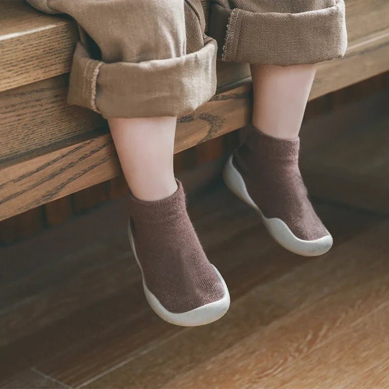 CHAUSSONS SOUPLES BÉBÉ | FlexiStep™ - Bébé Calinou