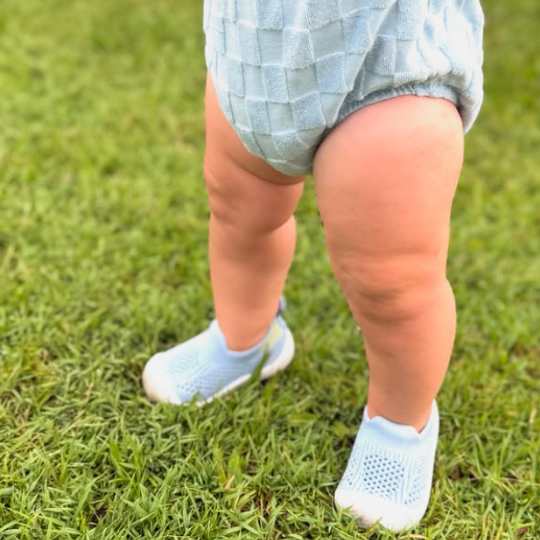 CHAUSSURES BEBE | HappyFoot - Bébé Calinou
