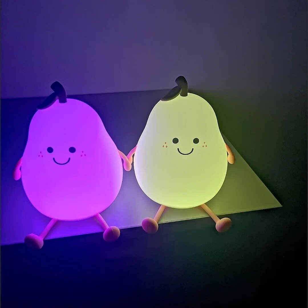 VEILLEUSE POIRE BÉBÉ | LED douce, rechargeable et rassurante pour la nuit - Bébé Calinou